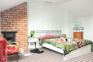 Photo 13- click for photo gallery